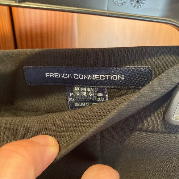 French Connection pencil skirt - Picture 3 of 3